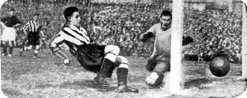 Elisha Scott 1931 A Newcastle