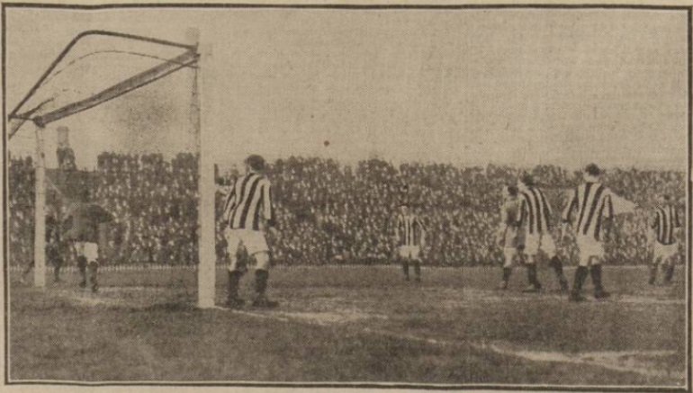 1915 MUFC v LFC image