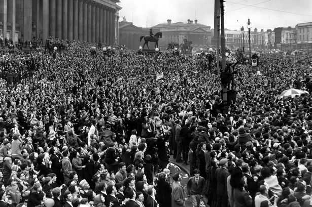 1965 Liverpool fans